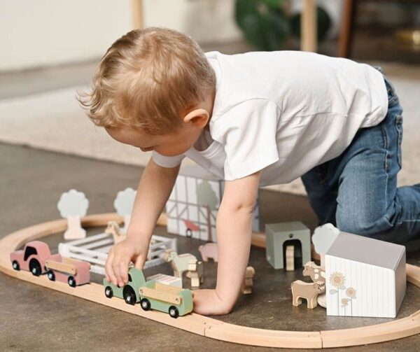 Spielbahnset Bauernhof mit Tieren – Bild 2