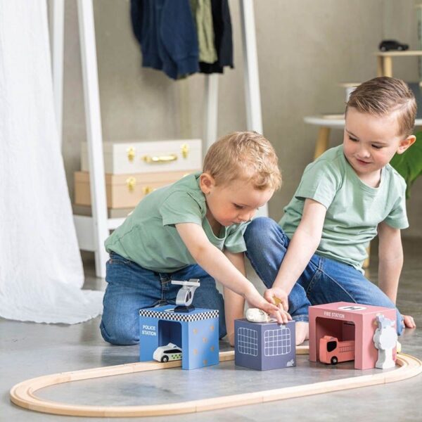 Spielbahnset Rettungsfahrzeuge – Bild 3