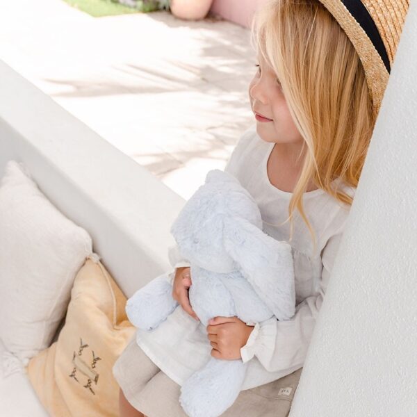 Kuscheltier Hase Baxter / Gr. M / Blau – Bild 3
